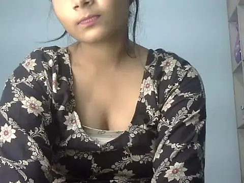 Snapshot of Joya_7 chatting on October 31, 2025, 4:20 am Joya 7 online show from October 31, 2025, 4:20 am