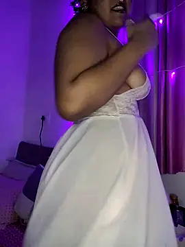 Curvy Navya online show from November 13, 2025, 8:46 pm