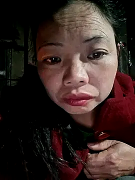 miomio-12 online show from November 24, 2025, 10:43 pm