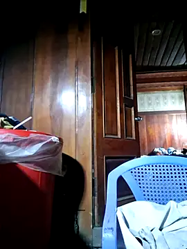 miomio-12 online show from October 16, 2025, 8:06 pm