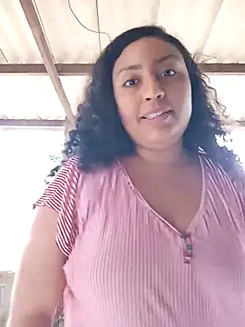 Snapshot of ZS_Oficial chatting on October 6, 2025, 10:38 am ZS Oficial online show from October 6, 2025, 10:38 am