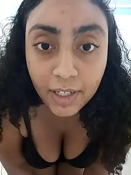 Snapshot of ZS_Oficial chatting on November 23, 2025, 9:03 pm ZS Oficial online show from November 23, 2025, 9:03 pm