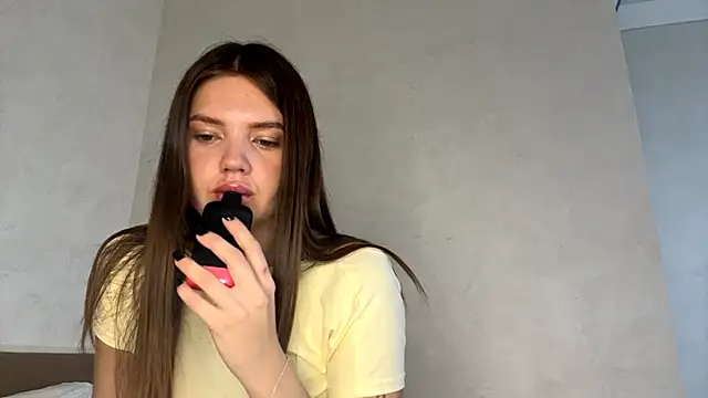 Furiablackmeow online show from October 8, 2025, 5:42 am