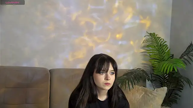 AmelyMonroe online show from October 8, 2025, 5:02 pm