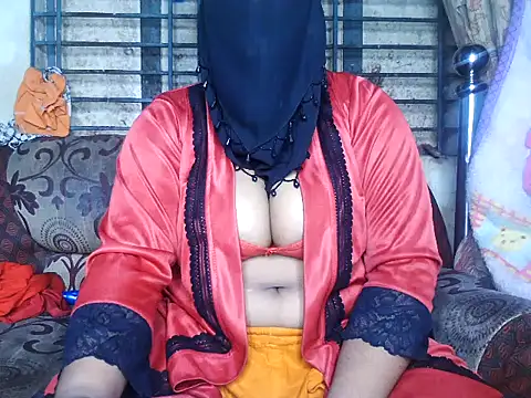 Snapshot of Rupali_Sen69 chatting on November 10, 2025, 6:35 pm Rupali Sen69 online show from November 10, 2025, 6:35 pm