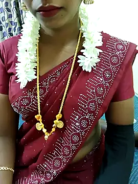 Snapshot of Chennai-couples chatting on November 23, 2025, 2:05 pm Chennai-couples online show from November 23, 2025, 2:05 pm