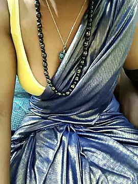 Snapshot of Chennai-couples chatting on November 10, 2025, 7:30 pm Chennai-couples online show from November 10, 2025, 7:30 pm