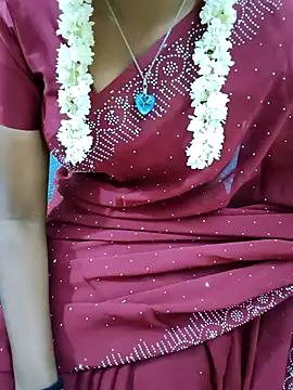 Snapshot of Chennai-couples chatting on November 16, 2025, 2:33 pm Chennai-couples online show from November 16, 2025, 2:33 pm