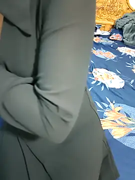 Chennai-couples online show from February 4, 2026, 3:40 pm