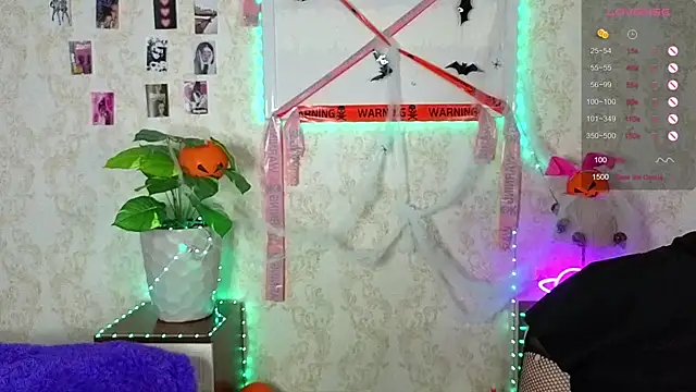 JeeringTickler online show from November 3, 2025, 6:11 pm