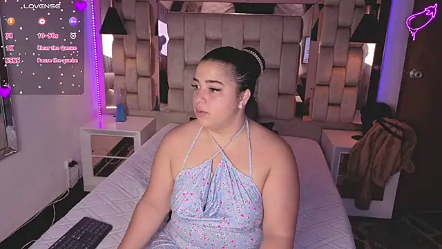 Anastasiaxxx69 online show from February 8, 2026, 8:39 pm