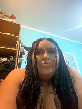 gothlove666 online show from October 31, 2025, 10:49 pm