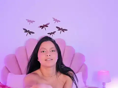 Snapshot of Daddysgirl_18 chatting on October 5, 2025, 2:41 pm Daddysgirl 18 online show from October 5, 2025, 2:41 pm