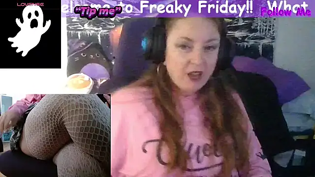 SuzieReigns1 online show from October 10, 2025, 8:31 pm