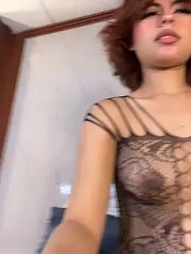 Snapshot of Eva_Feller69 chatting on May 22, 2026, 9:57 pm Eva Feller69 online show from May 22, 2026, 9:57 pm