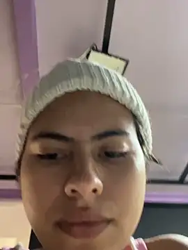 Eva Feller69 online show from December 22, 2025, 6:52 pm