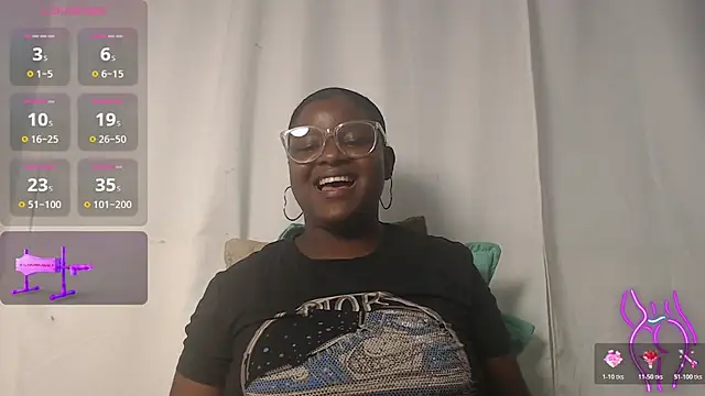 Snapshot of Kim_Browns chatting on March 7, 2026, 2:40 am Kim Browns online show from March 7, 2026, 2:40 am