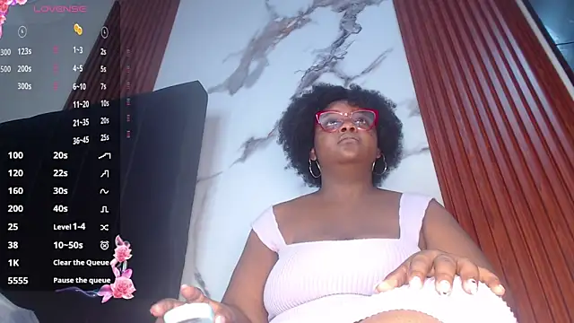 Kim Browns online show from May 26, 2026, 2:20 am