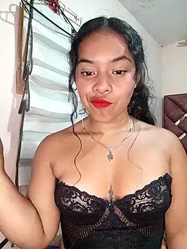 Snapshot of Amayavaldes chatting on February 24, 2026, 1:17 am Amayavaldes online show from February 24, 2026, 1:17 am