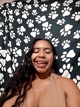 Snapshot of Amayavaldes chatting on October 27, 2025, 5:08 am Amayavaldes online show from October 27, 2025, 5:08 am