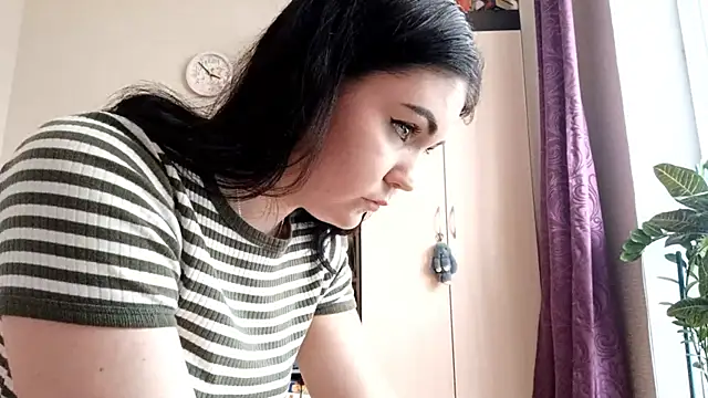 Abi bee online show from October 15, 2025, 10:56 am