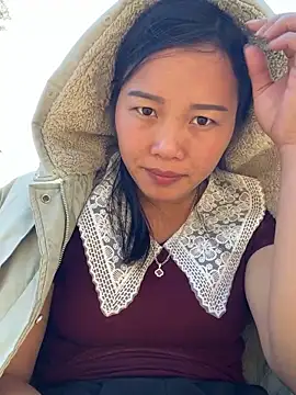 Pii x online show from November 25, 2025, 2:12 am