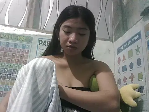 Snapshot of Hot_Lina31 chatting on July 19, 2026, 1:08 pm Hot Lina31 online show from July 19, 2026, 1:08 pm