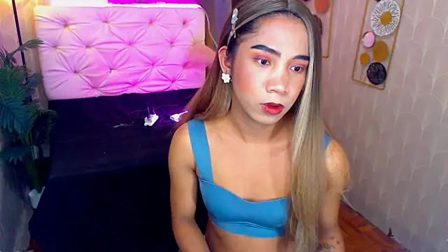 Snapshot of Seductive_nathalie chatting on October 16, 2025, 5:10 pm Seductive nathalie online show from October 16, 2025, 5:10 pm