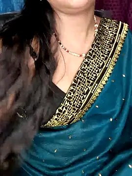 Snapshot of Rashmi_011 chatting on April 25, 2026, 11:46 pm Rashmi 011 online show from April 25, 2026, 11:46 pm