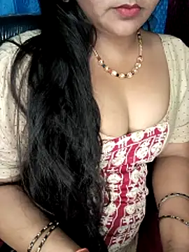 Snapshot of Rashmi_011 chatting on April 23, 2026, 3:46 pm Rashmi 011 online show from April 23, 2026, 3:46 pm