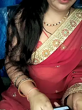 Snapshot of Rashmi_011 chatting on May 3, 2026, 11:41 pm Rashmi 011 online show from May 3, 2026, 11:41 pm