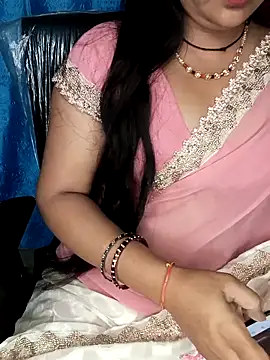 Snapshot of Rashmi_011 chatting on May 22, 2026, 11:47 pm Rashmi 011 online show from May 22, 2026, 11:47 pm