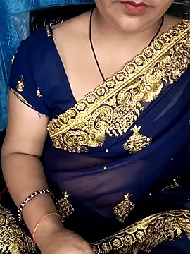 Snapshot of Rashmi_011 chatting on May 13, 2026, 3:30 pm Rashmi 011 online show from May 13, 2026, 3:30 pm