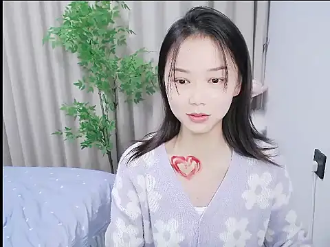 mili0923 online show from November 7, 2025, 6:34 pm