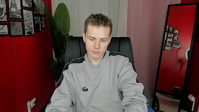 Hector Spector online show from November 8, 2025, 11:47 am