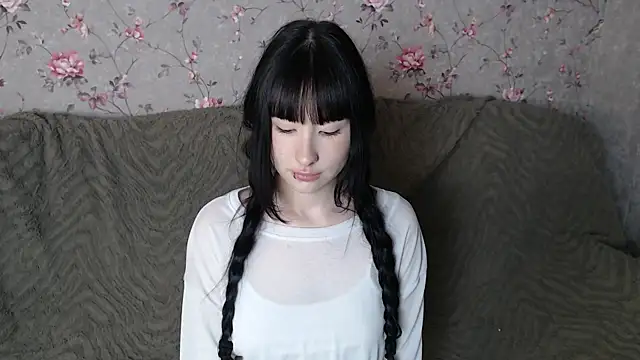 Snapshot of NaemiiBlush chatting on March 26, 2026, 4:49 pm NaemiiBlush online show from March 26, 2026, 4:49 pm