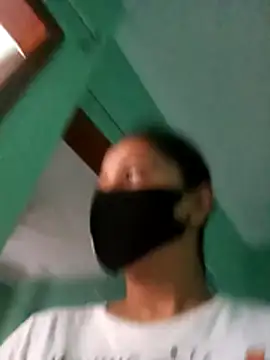 Snapshot of daisy-03 chatting on October 24, 2025, 10:47 am daisy-03 online show from October 24, 2025, 10:47 am