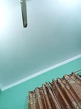 Snapshot of daisy-03 chatting on November 20, 2025, 2:51 pm daisy-03 online show from November 20, 2025, 2:51 pm