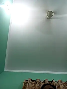 Snapshot of daisy-03 chatting on October 15, 2025, 2:47 pm daisy-03 online show from October 15, 2025, 2:47 pm