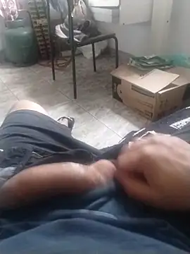 Jamasssss online show from November 16, 2025, 9:36 am