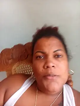 Snapshot of Cubanita34 chatting on October 16, 2025, 3:31 pm Cubanita34 online show from October 16, 2025, 3:31 pm