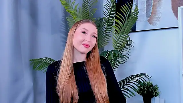 Snapshot of EliseHopper chatting on October 8, 2025, 6:37 am EliseHopper online show from October 8, 2025, 6:37 am