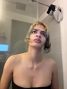 sukulaurens online show from November 25, 2025, 2:56 am