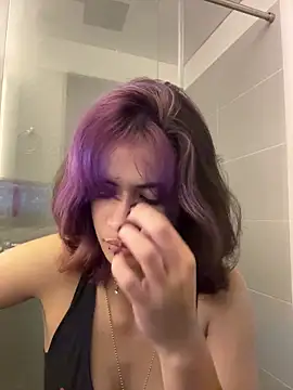 sukulaurens online show from December 18, 2025, 6:51 am