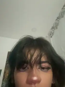 sukulaurens online show from May 25, 2026, 3:17 am