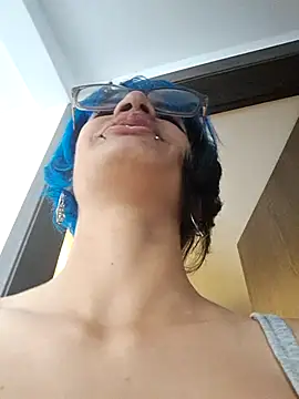 Snapshot of sukulaurens chatting on March 26, 2026, 5:00 pm sukulaurens online show from March 26, 2026, 5:00 pm