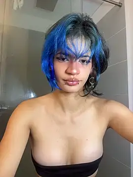 sukulaurens online show from May 1, 2026, 4:06 am