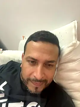 Snapshot of JX7NOVA chatting on October 10, 2025, 3:51 am JX7NOVA online show from October 10, 2025, 3:51 am