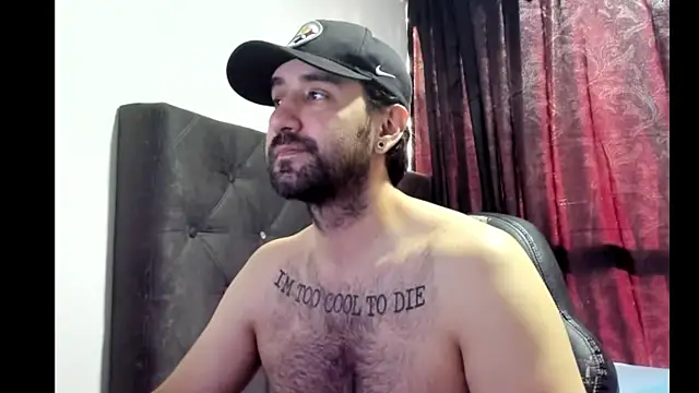 coolfriki online show from December 3, 2025, 9:47 pm