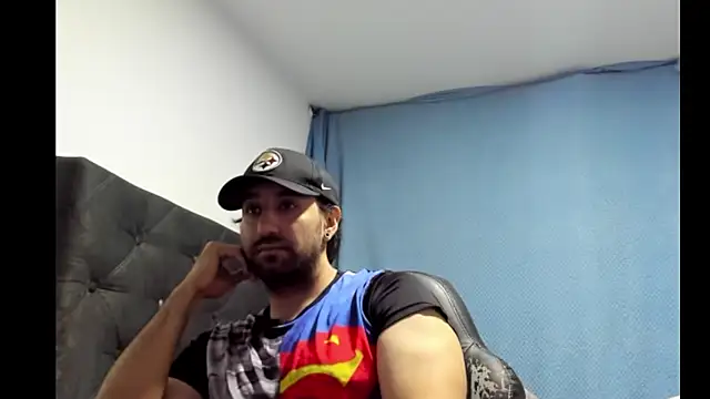 coolfriki online show from January 9, 2026, 4:30 am